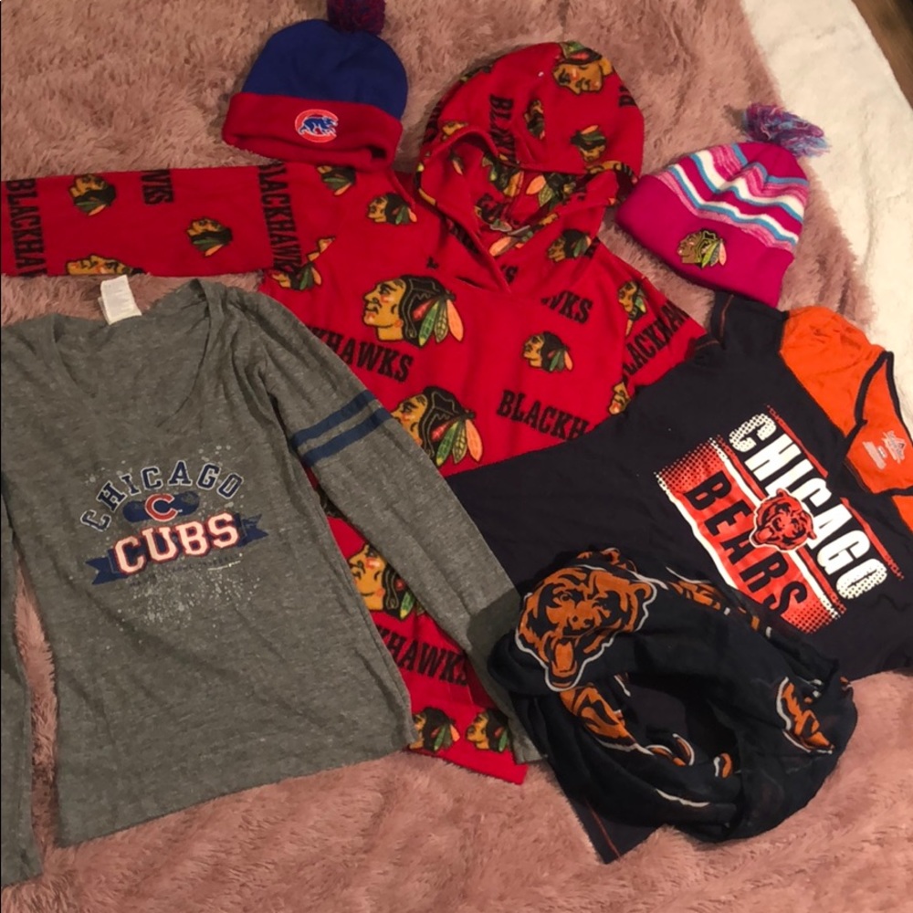 CHICAGO SPORTS FAN LOT